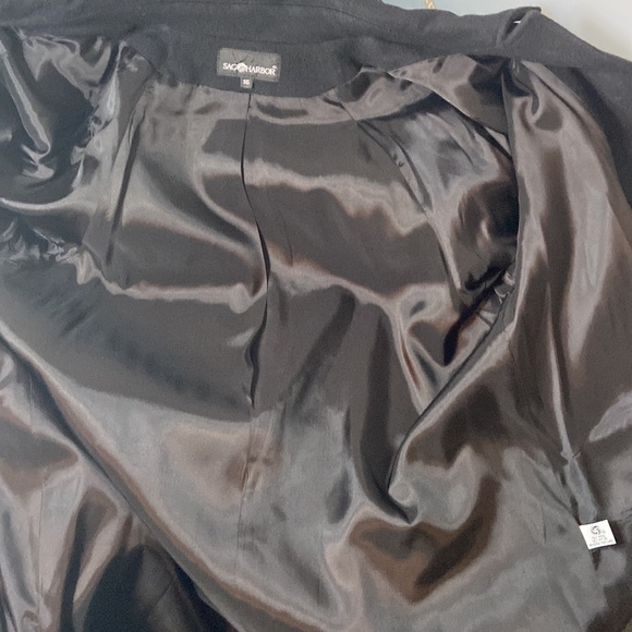 EUC Sag Harbor wool coat. Black, size 16 - Picture 9 of 9